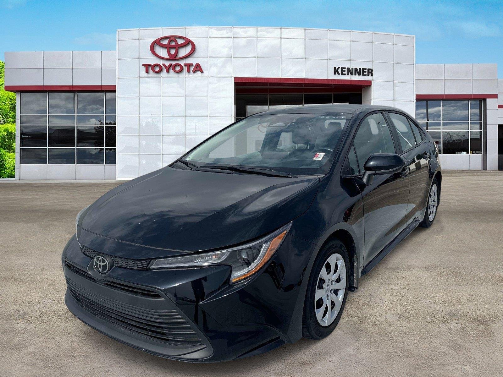 Used 2025 Midnight Black Metallic Toyota LE image 3