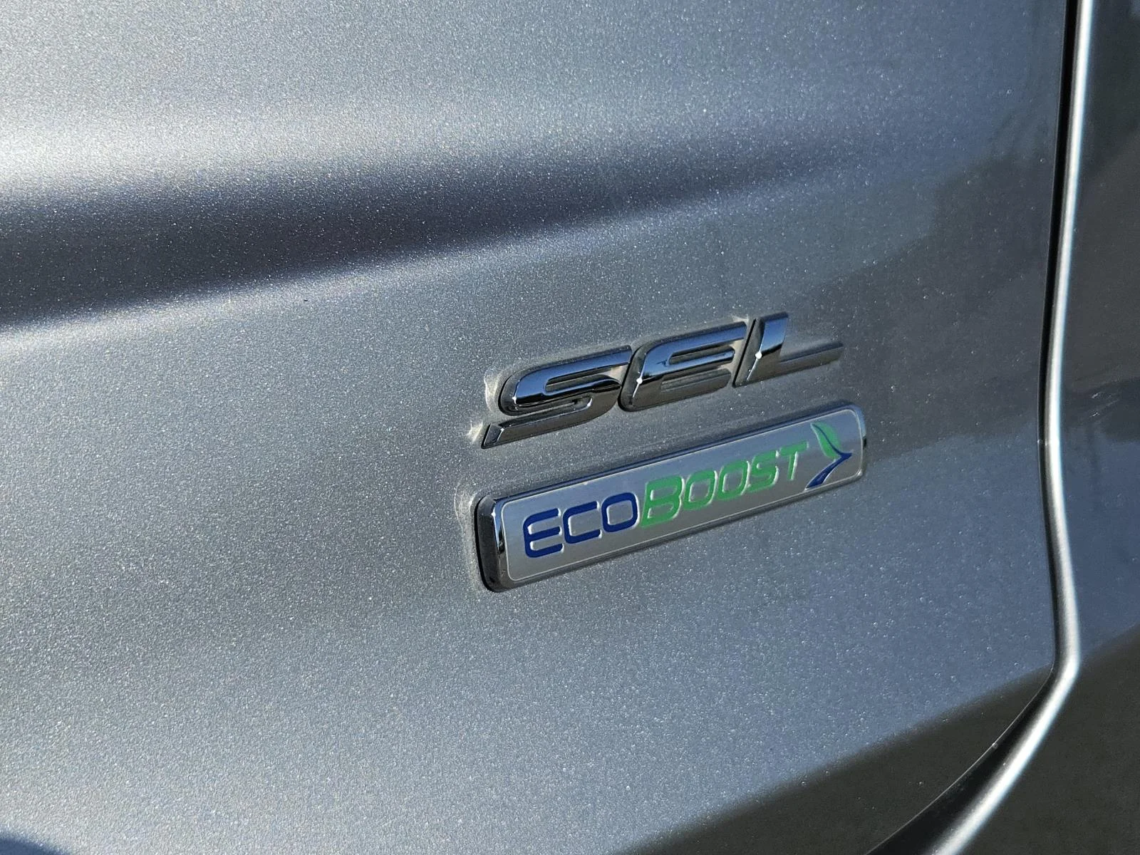Used 2020 Iconic Silver Metallic Ford SEL FWD image 8