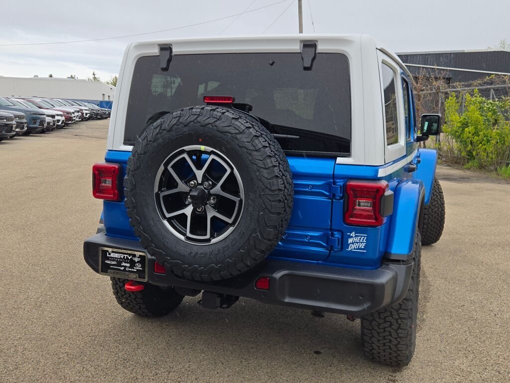 New 2026 Hydro Blue Pearl-Coat Exterior Paint Jeep Rubicon image 13
