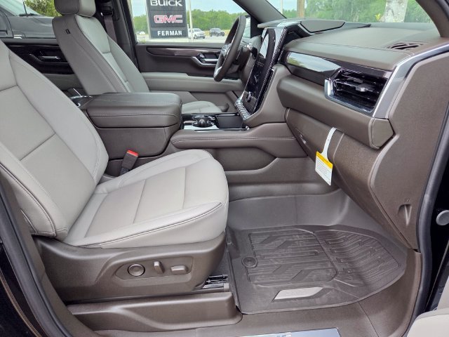 New 2026 Onyx Black GMC Elevation image 15