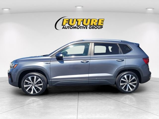 Used 2024 Silver Volkswagen 1.5T SE image 6