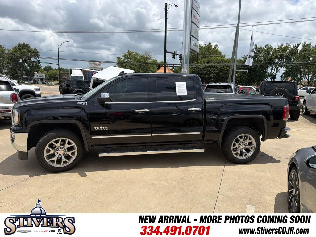 Used 2018 Black GMC SLT image 5