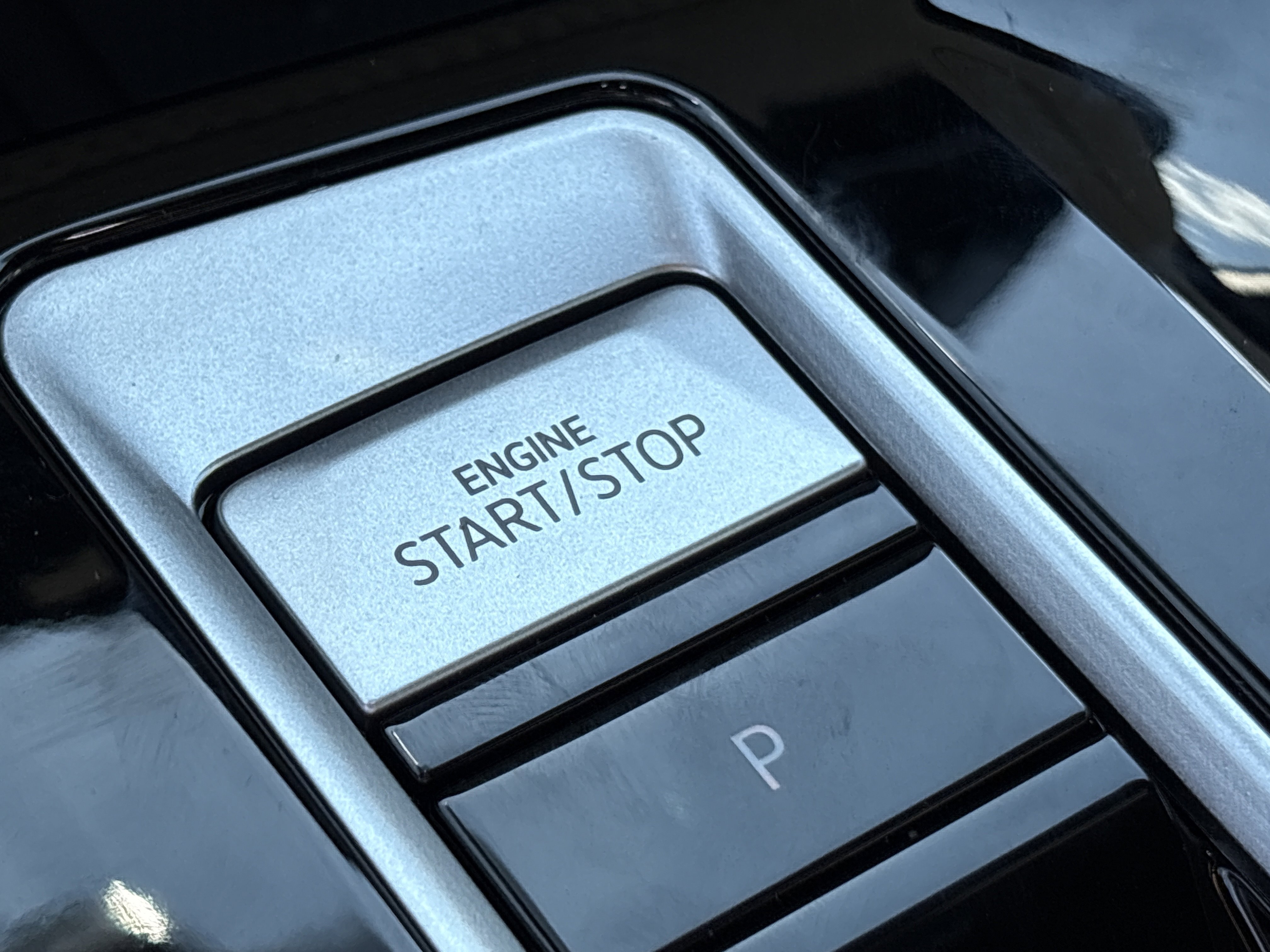 2026 Volkswagen Atlas Cross Sport SEL Premium R-LINE - Photo 15