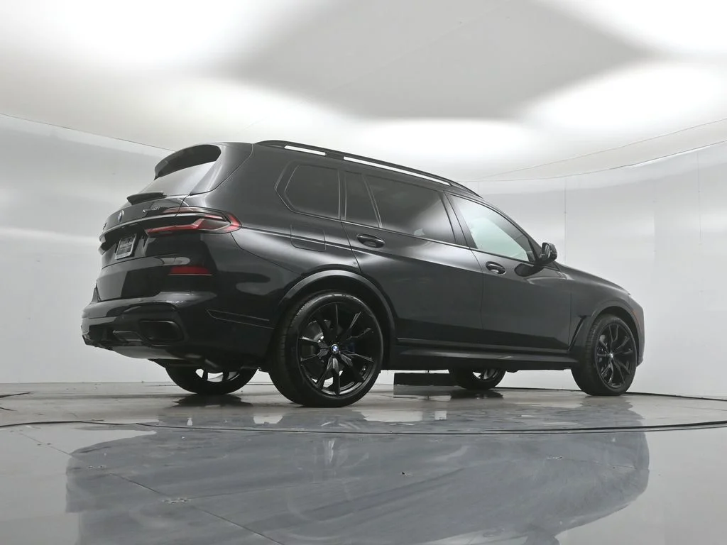 Used 2026 Black BMW xDrive40i image 50