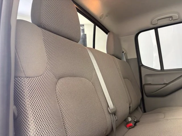 Used 2016 Brown Nissan SV image 62