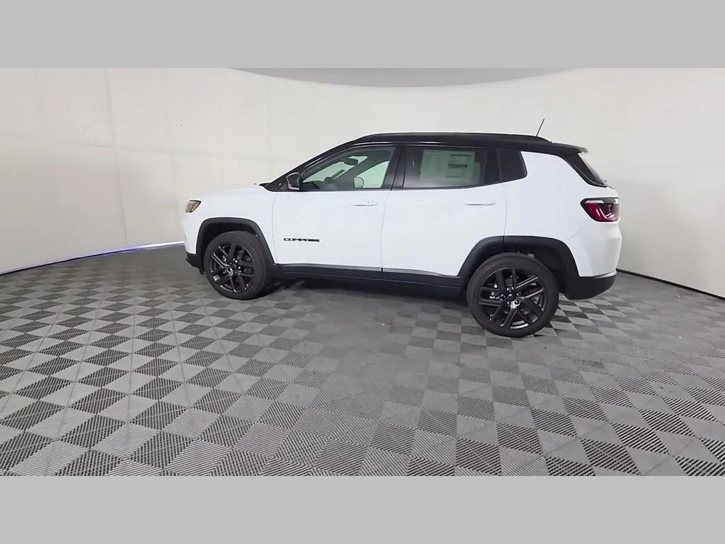 New 2026 Bright White Clearcoat Jeep Limited Altitude image 33