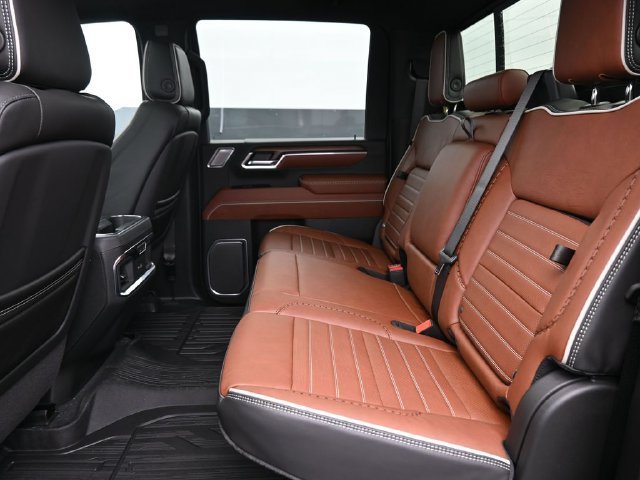 2026 GMC Sierra 2500HD Denali Ultimate - Photo 11