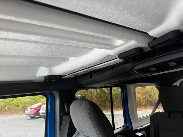 New 2026 Hydro Blue Pearl-Coat Exterior Paint Jeep Sport image 38