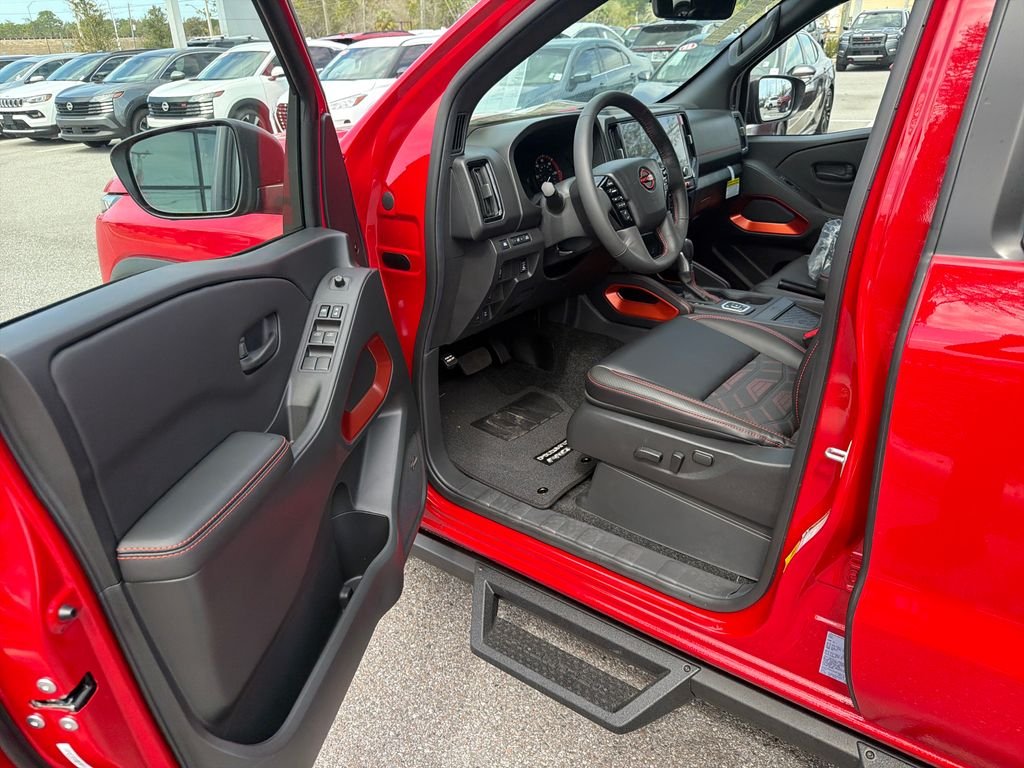 New 2026 Nissan Frontier PRO-4X 4D Crew Cab