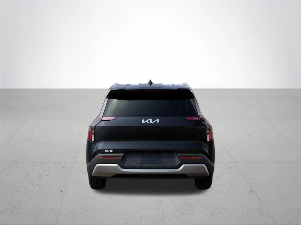 New 2026  Kia Wind image 5
