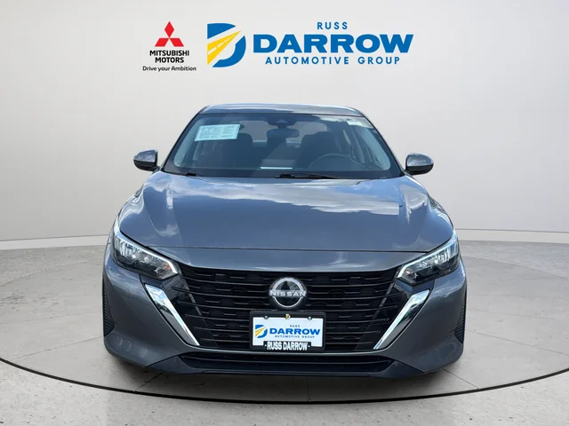 Used 2024 Gray Nissan SV image 8