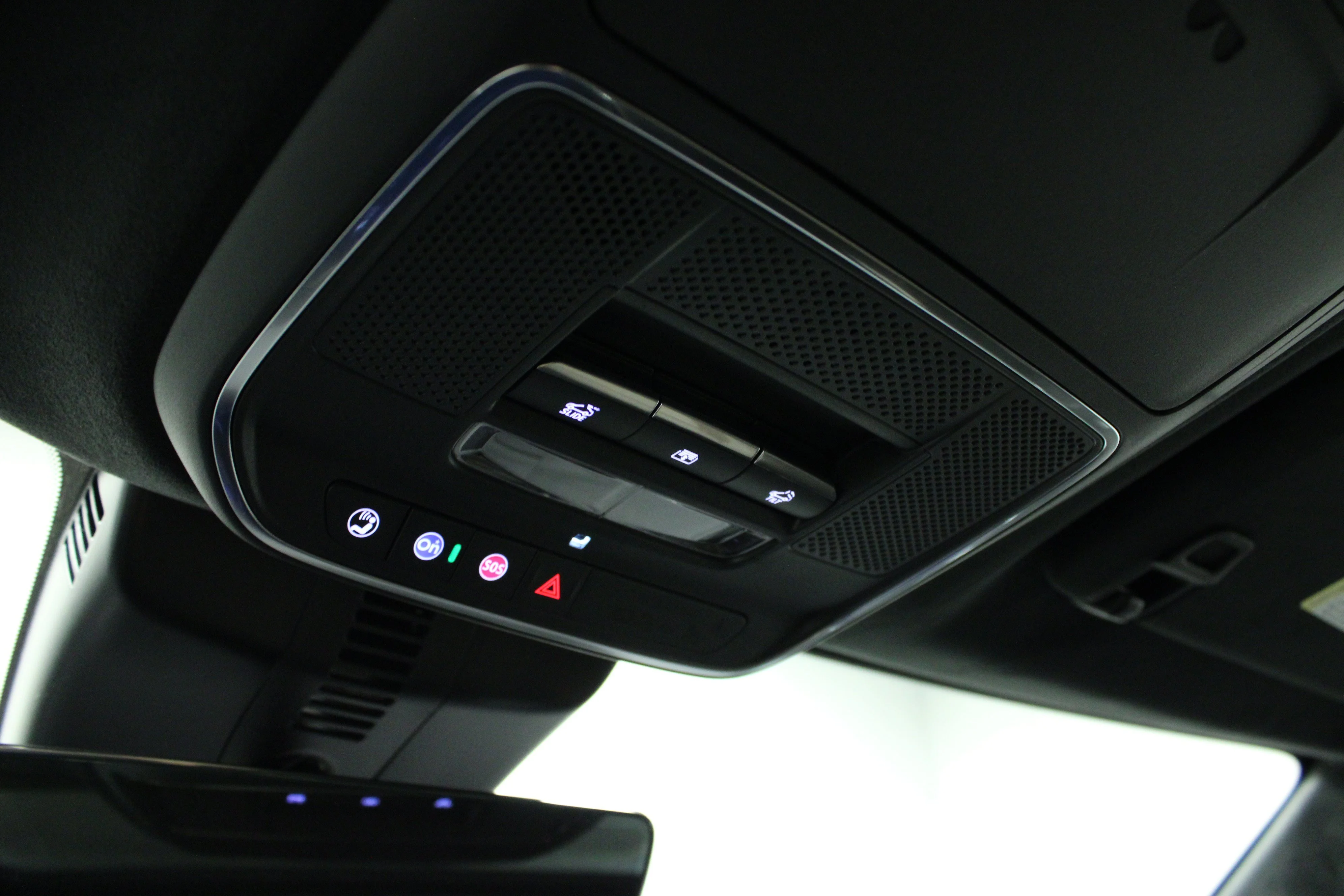 New 2026 Ebony Twilight Metallic GMC Denali Ultimate image 25