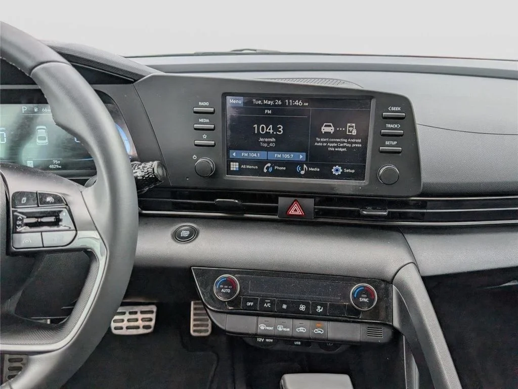 Used 2026 Metal Hyundai SEL Sport image 17