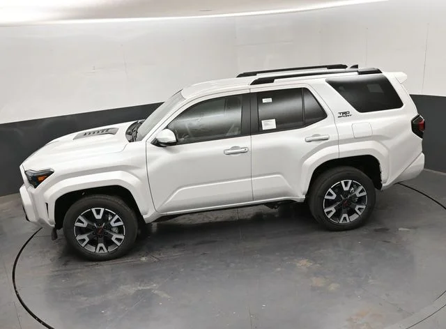 New 2026 Wind Chill Pearl <sup>1</sup> Toyota  TRD Sport image 29