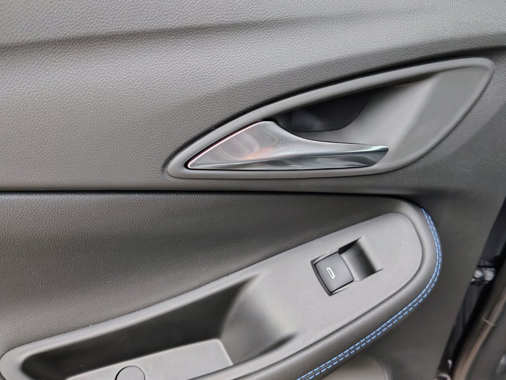 2026 Buick Encore GX Sport Touring - Photo 34