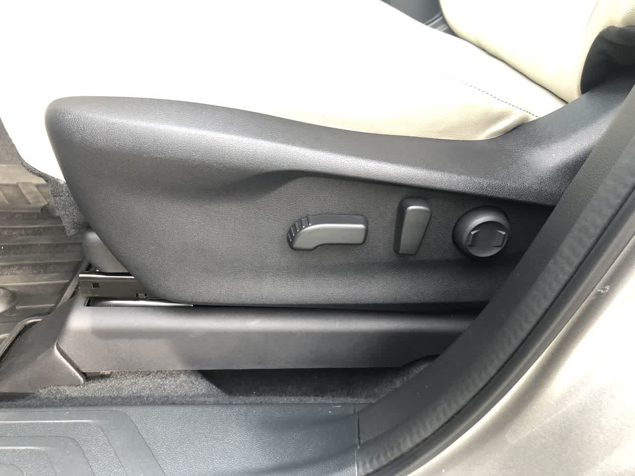 Used 2020 Tungsten Metallic Subaru Limited image 14