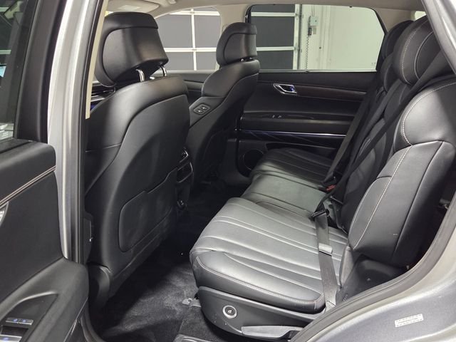 Used 2024 Silver Genesis 2.5T image 6