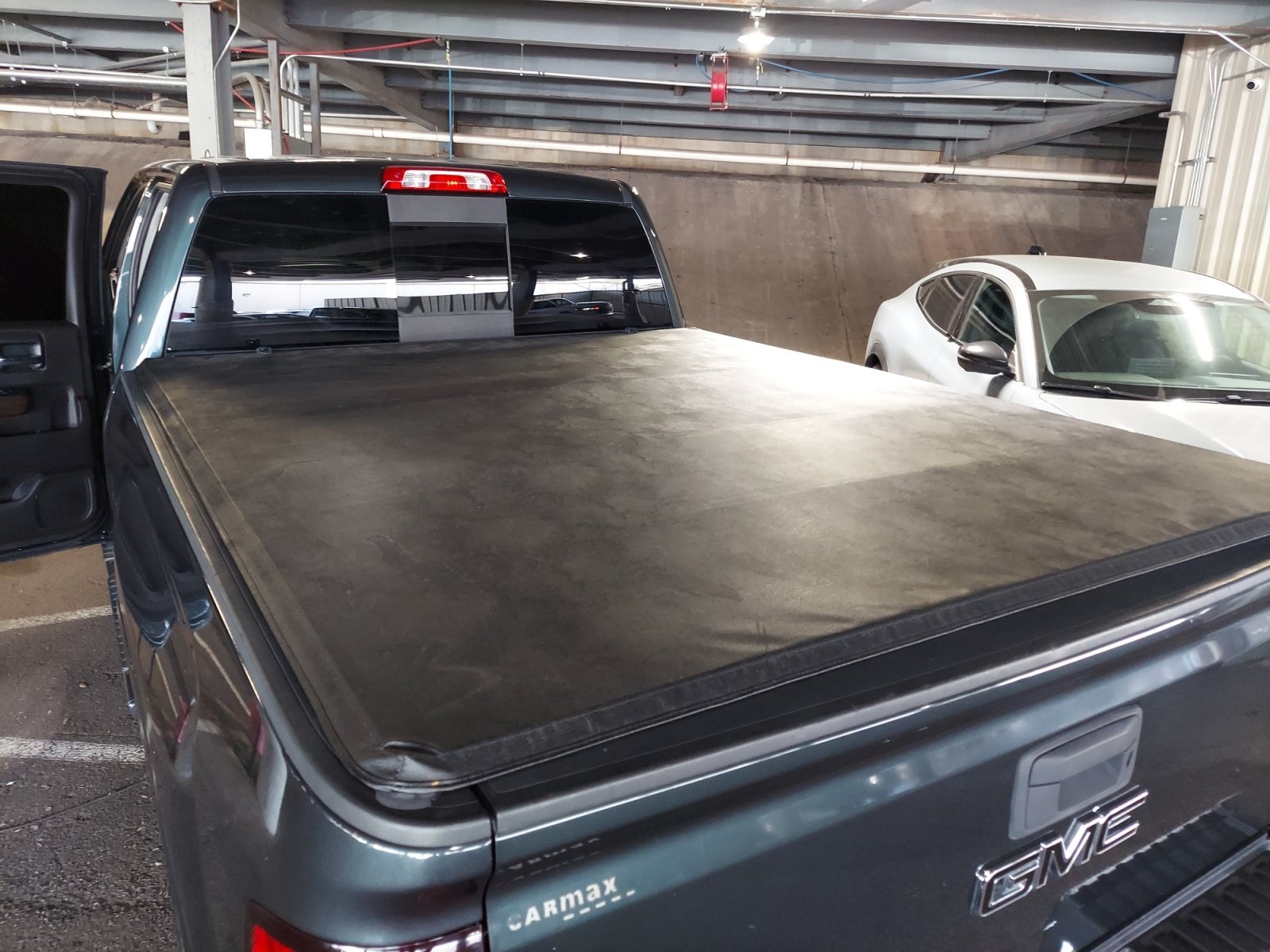 Used 2018 Dark Slate Metallic GMC Denali image 33
