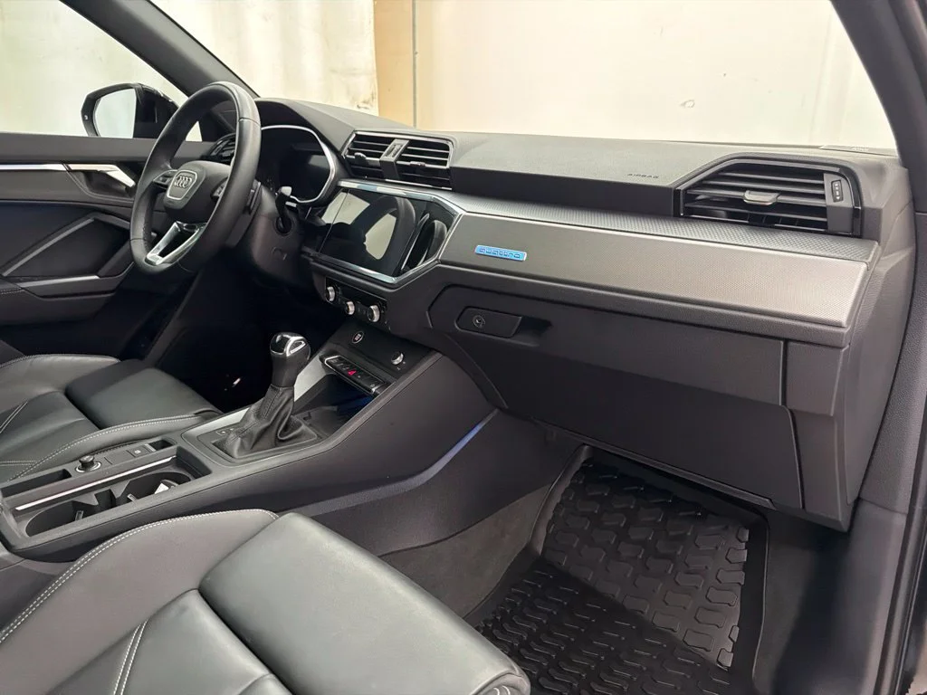 Used 2024 Black Audi Premium Plus image 32