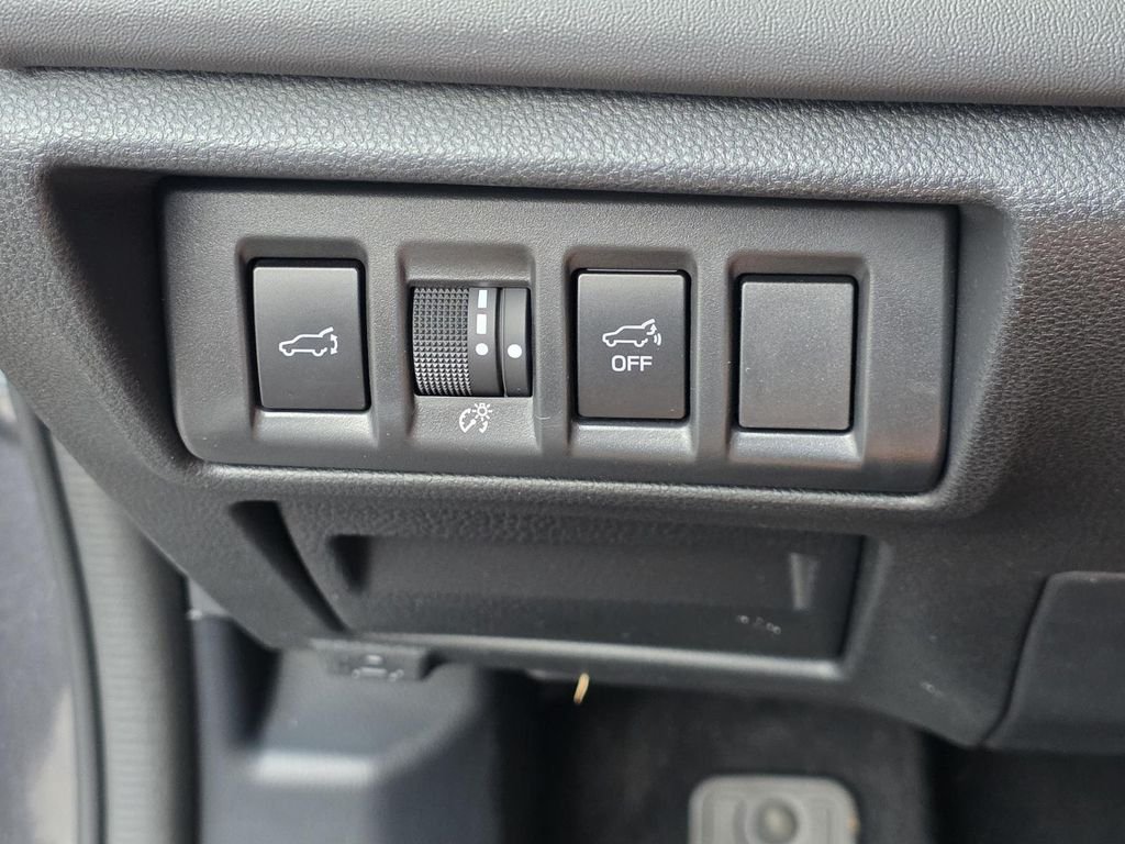 Used 2025 Gray Subaru Limited image 27
