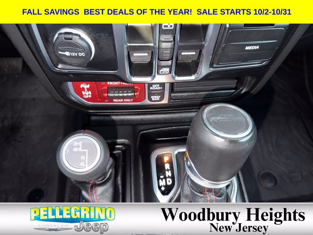 Certified Used 2023 Black Jeep Rubicon image 31
