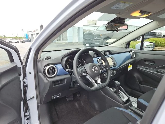 2025 Nissan Versa Sedan SV - Photo 24