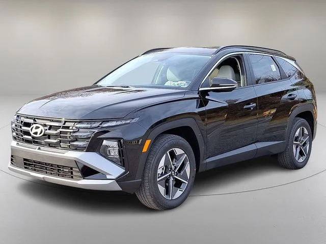New 2025 Black Hyundai SEL Convenience image 3