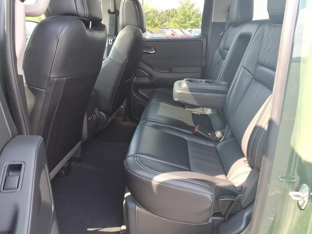 Used 2024 Green Nissan Crew Cab SL 4x4 image 21