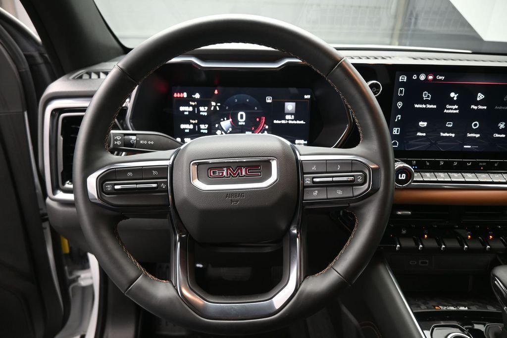 Used 2024 White GMC AT4 image 7