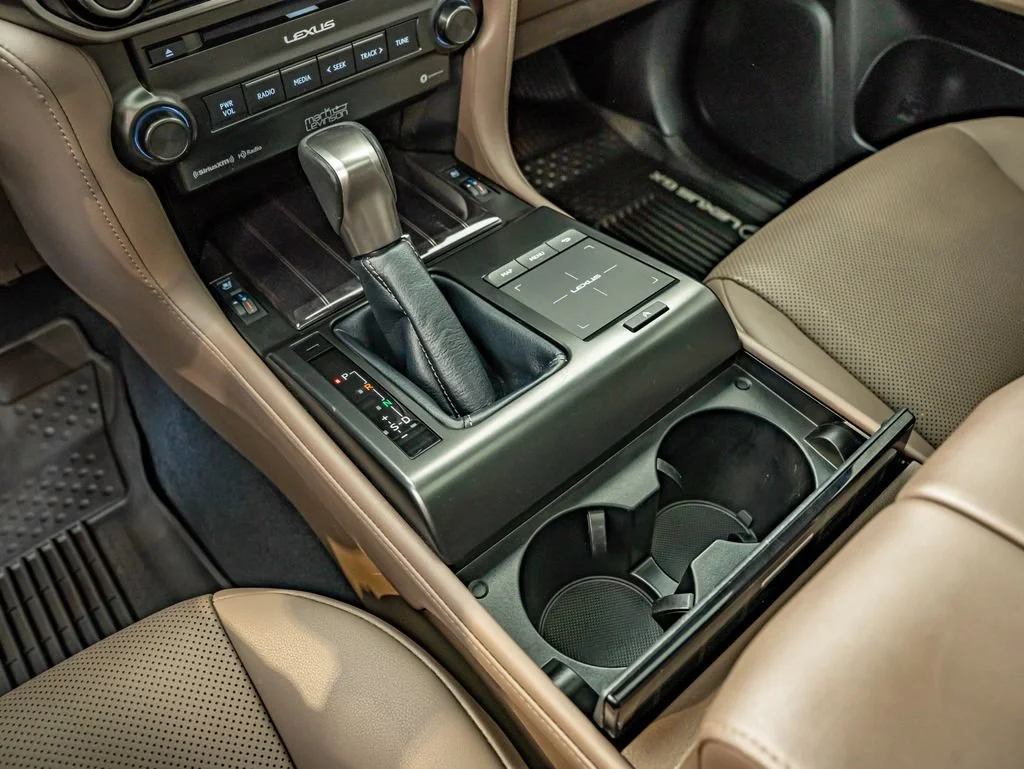 Certified Used 2023 Caviar Lexus 460 image 30