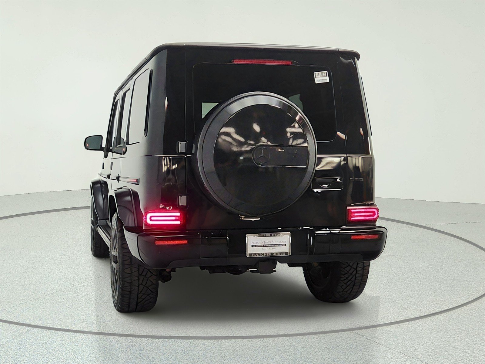 Certified Used 2022 MANUFAKTUR Graphite Metallic Mercedes-Benz AMG® G 63 4MATIC SUV image 6