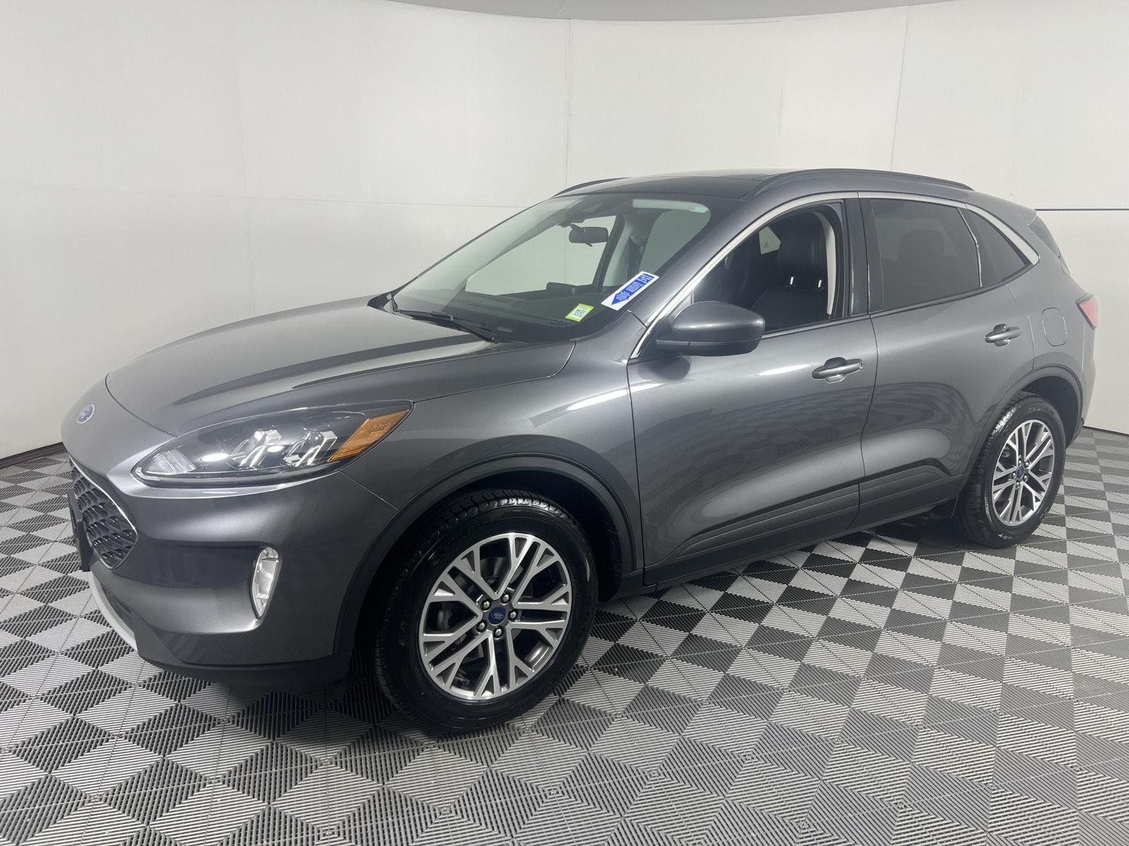 Used 2022 Carbonized Gray Ford SEL image 7