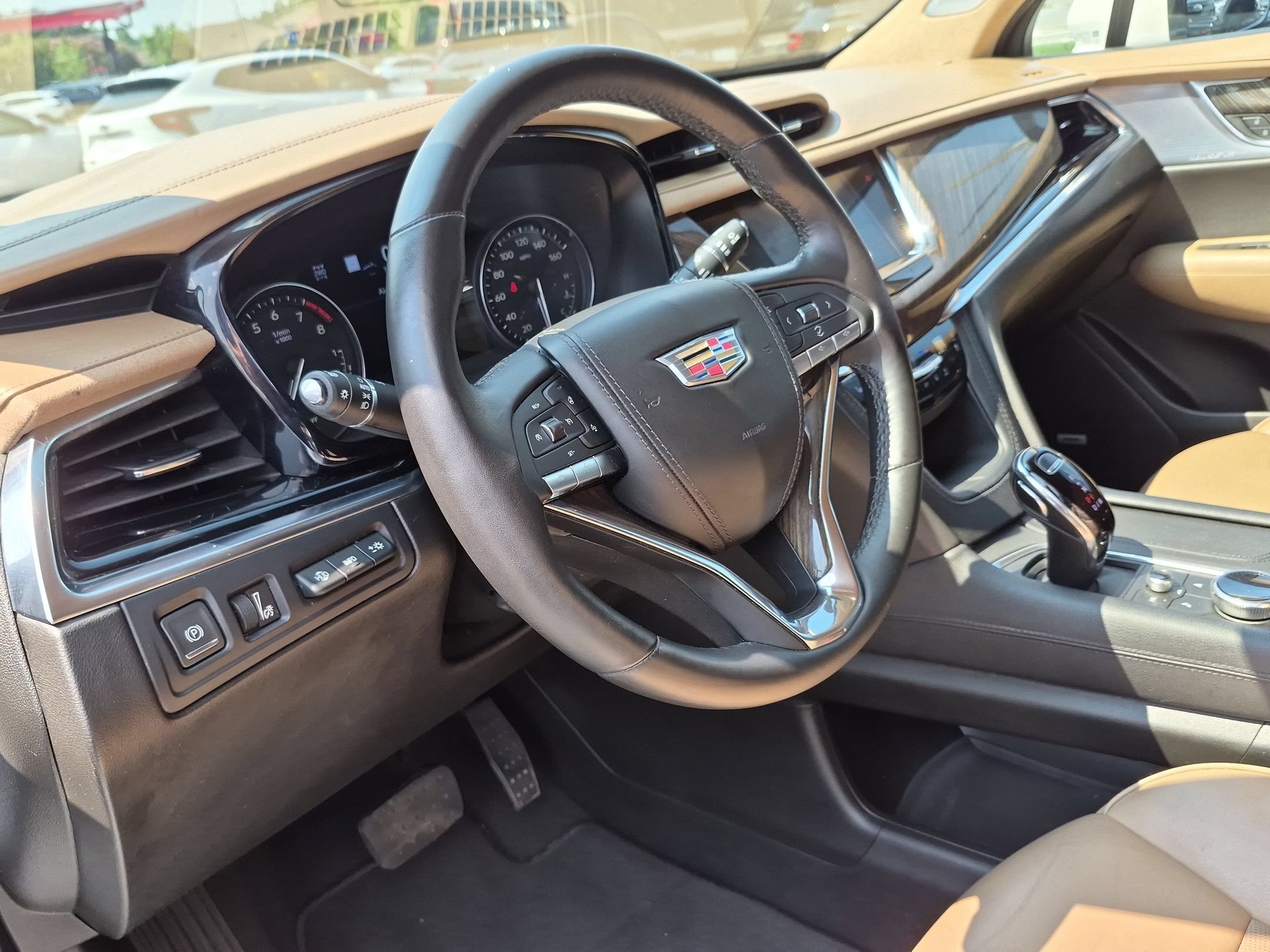 Used 2023 Crystal White Tricoat Cadillac AWD Premium Luxury image 16