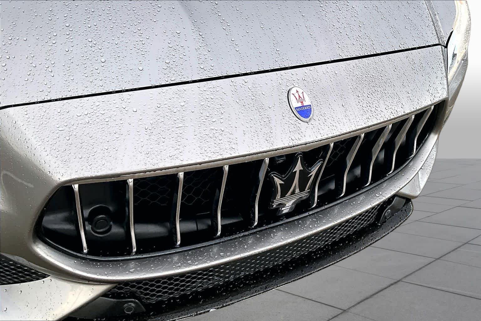 Used 2017 Grigio Metallic Maserati S Q4 GranSport image 28