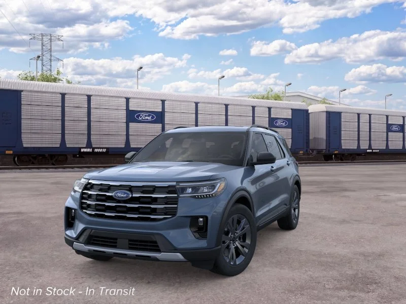 New 2026 Vapor Blue Metallic Ford Active image 2