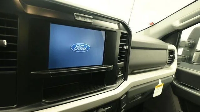 New 2026 Oxford White Ford F-250® XLT image 16