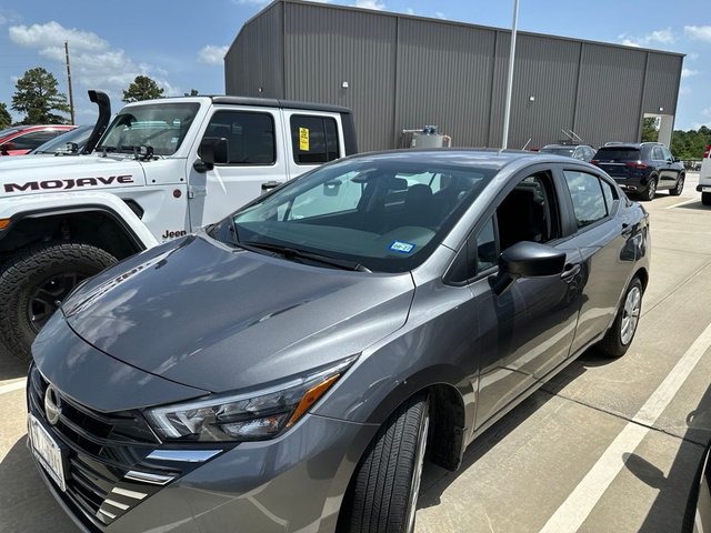 2025 Nissan Versa 1.6 S