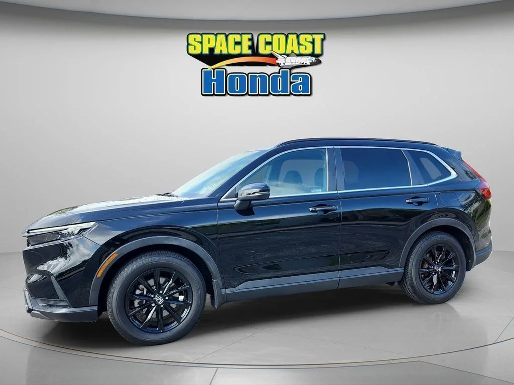 Used 2023  Honda Sport image 2