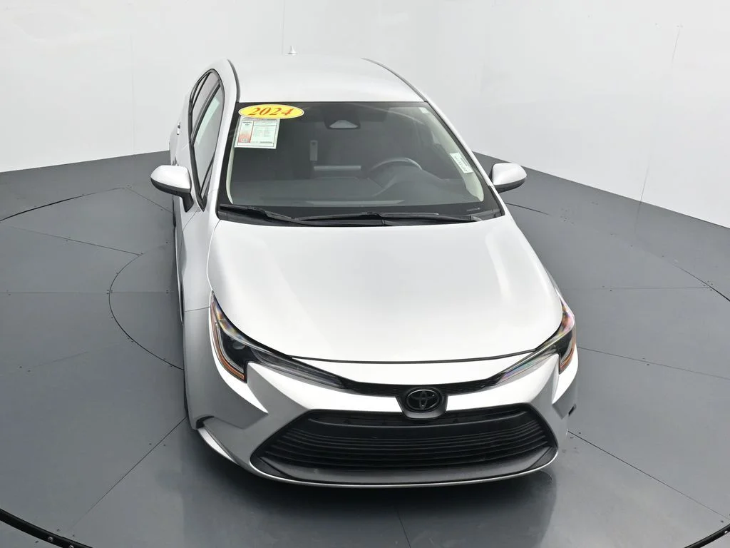 Used 2024 Silver Toyota LE image 20