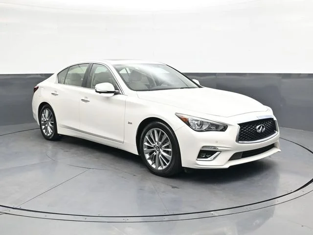 Used 2018 Majestic INFINITI 3.0t LUXE image 2