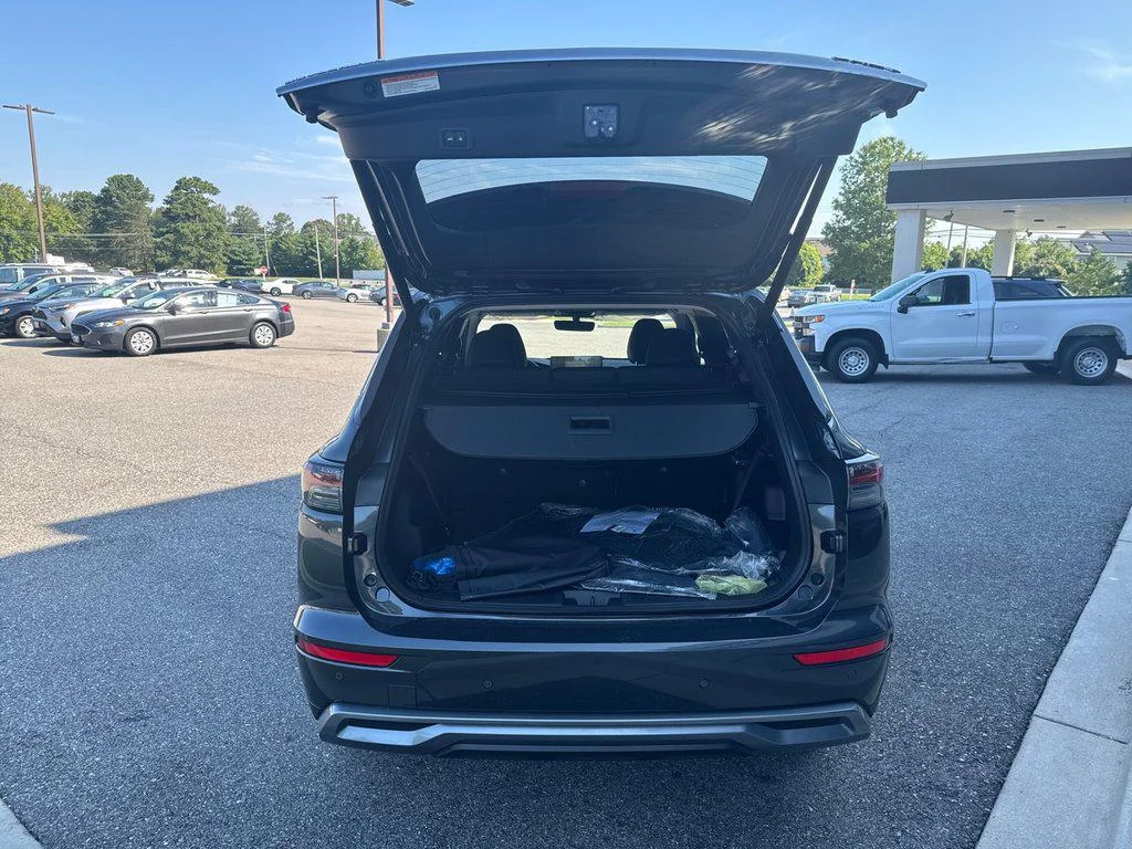 New 2026 Graphite Gray Mitsubishi SE S-AWC image 22