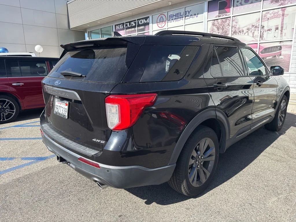 Used 2022 Black Ford XLT image 3