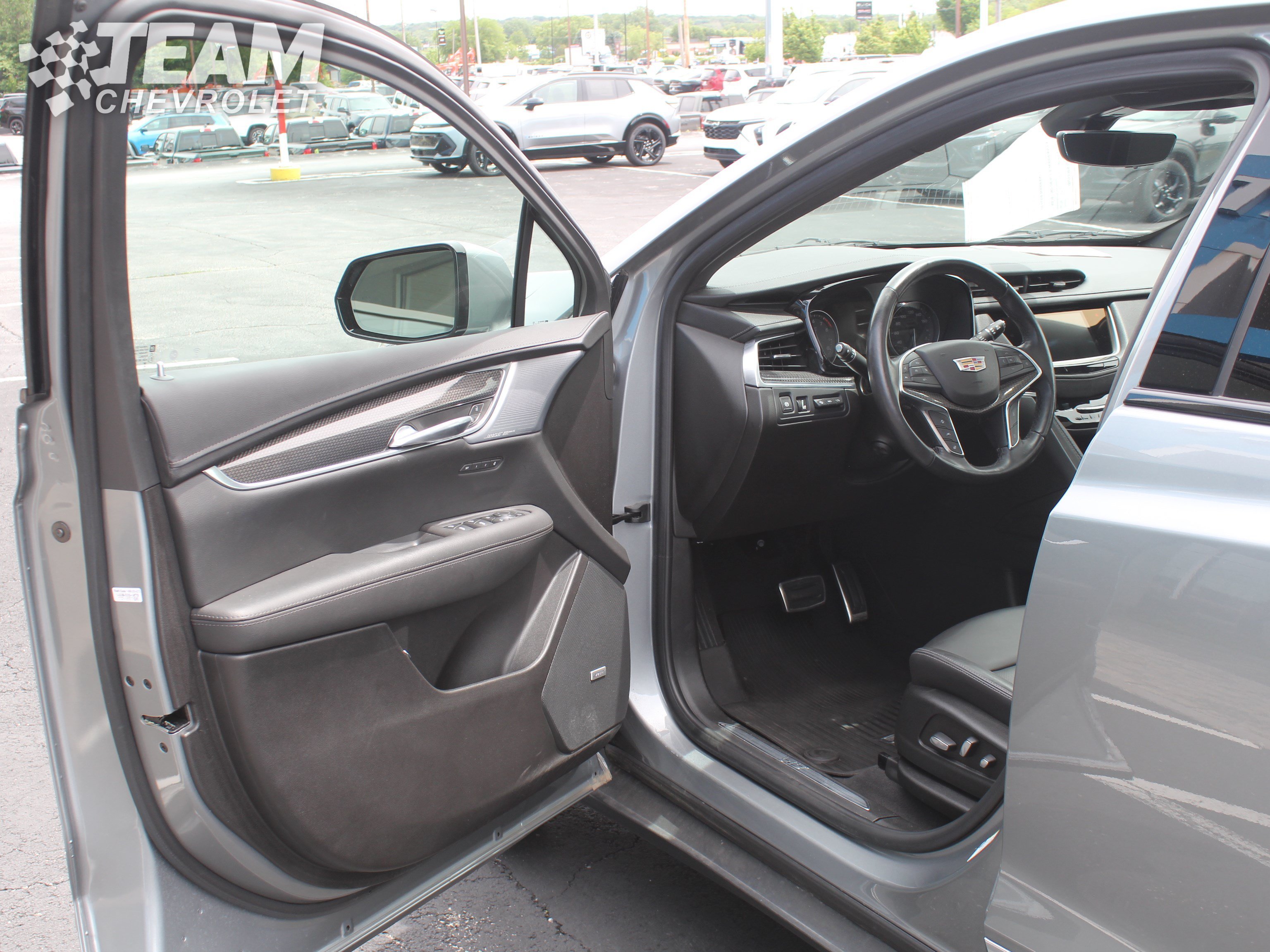 Used 2024 Argent Silver Metallic Cadillac Sport image 10