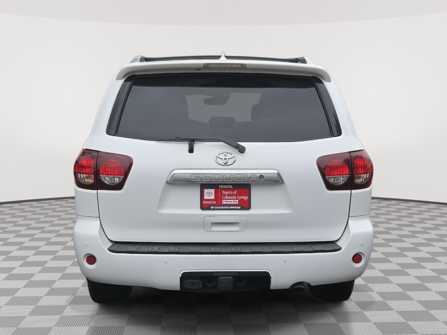 Certified Used 2019 Super White Toyota Limited image 9