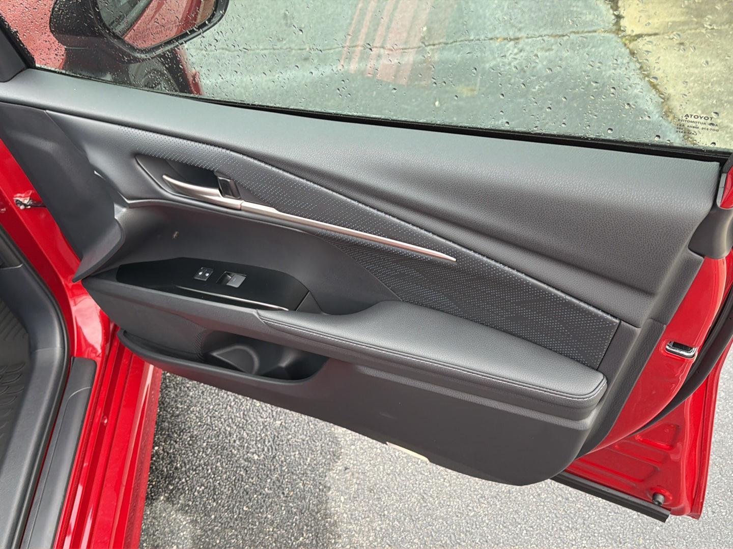 New 2026 Supersonic Red with Midnight Black Metallic roof Toyota XSE image 14