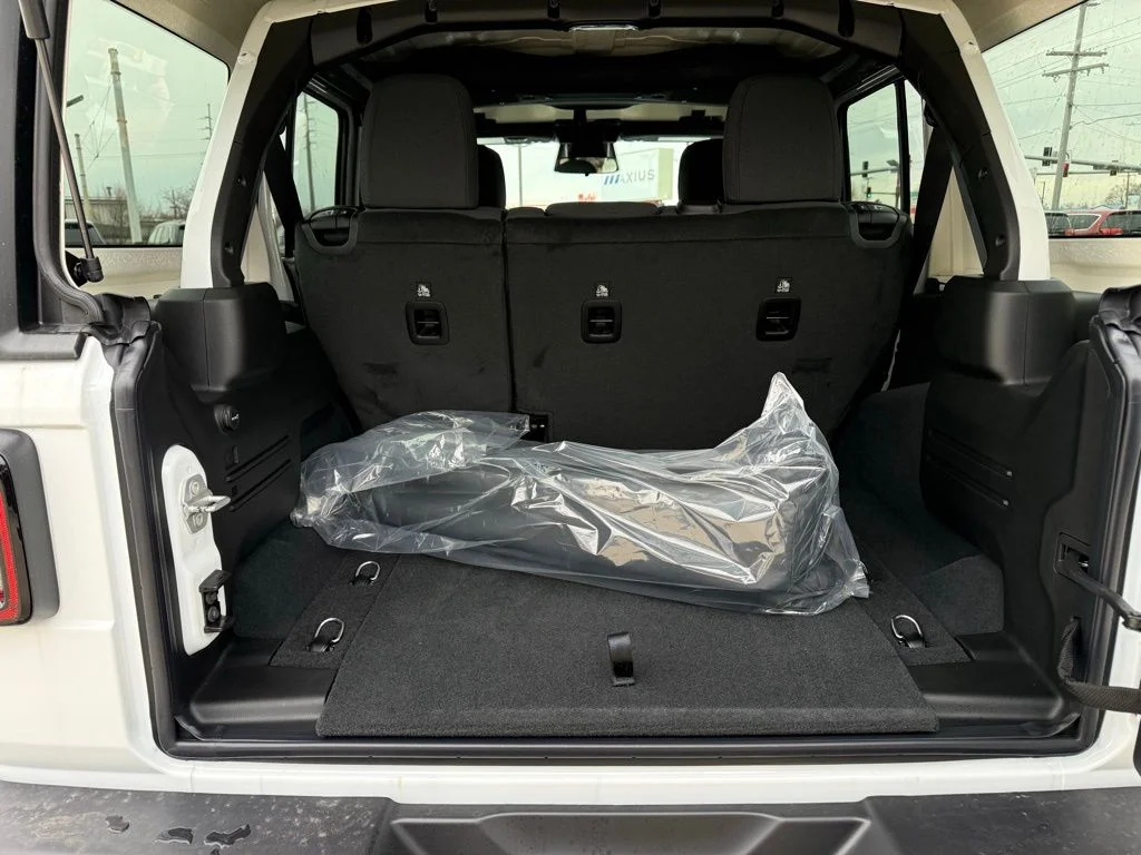 New 2026 Bright White Clear-Coat Exterior Paint Jeep Willys image 21