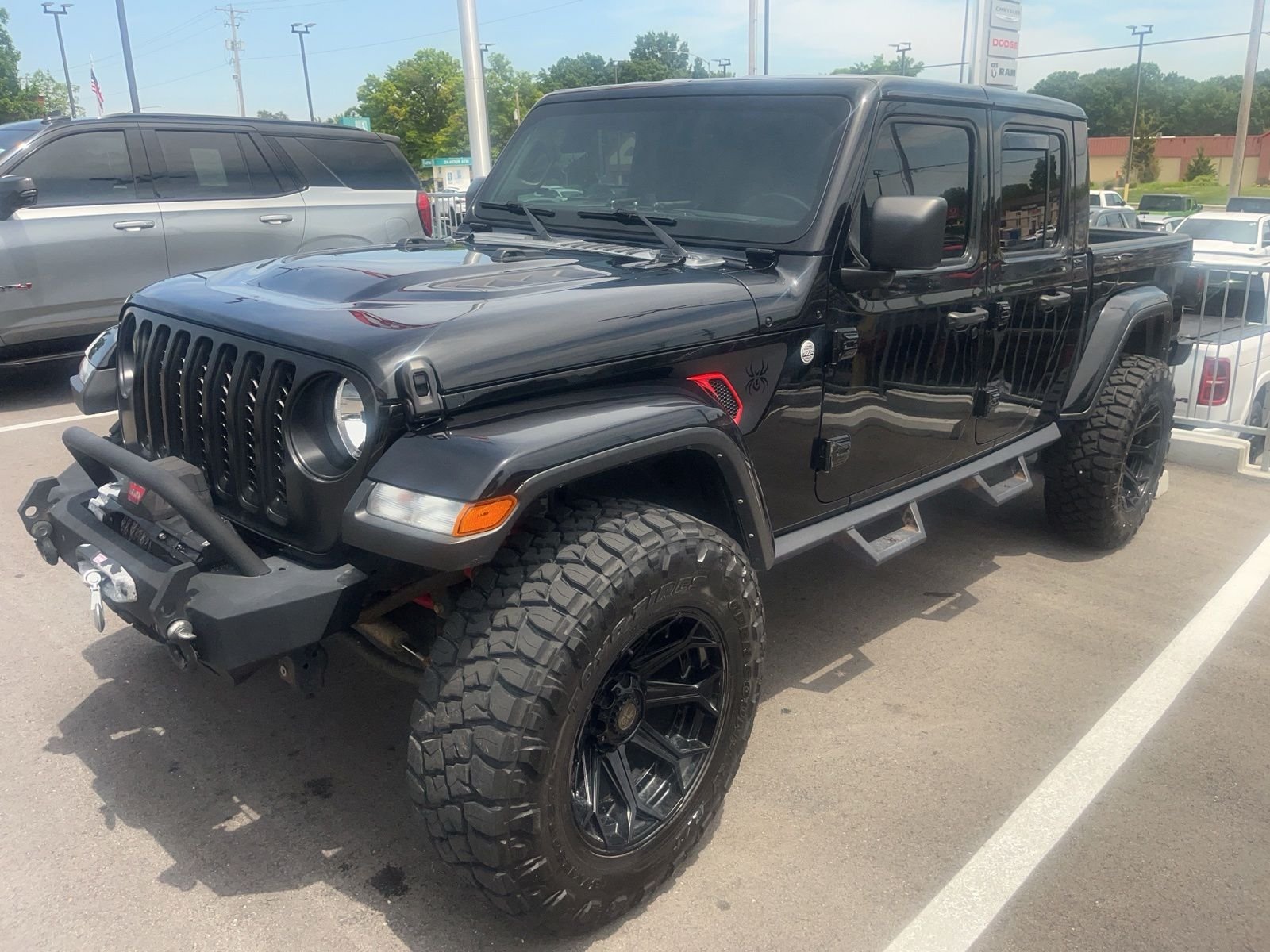 2021 Jeep Gladiator Overland's photo