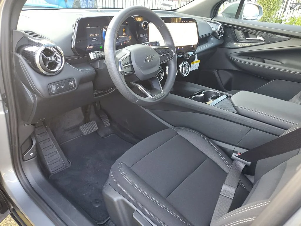 2026 Chevrolet Blazer EV LT - Photo 17
