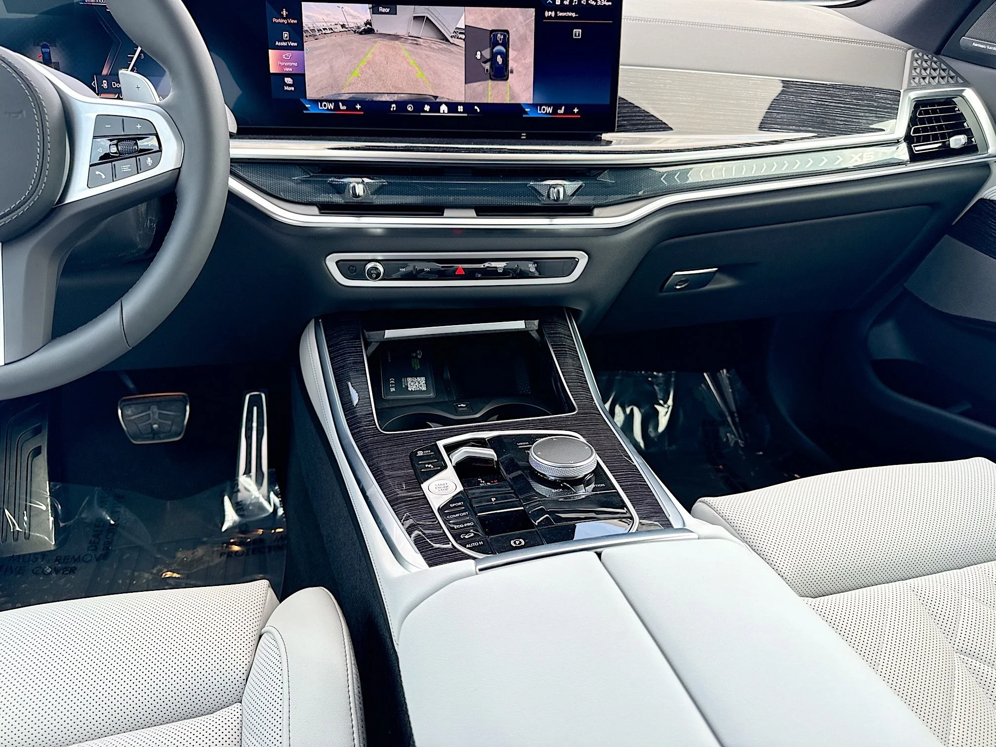 New 2026 Carbon Black Metallic BMW xDrive40i image 19