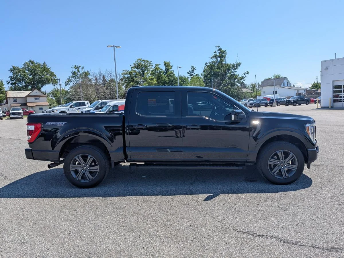 Used 2023 Black Ford Lariat image 4